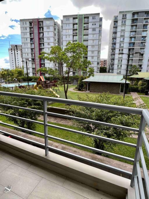 Modern Condo In Ecovivienda テグシガルパ エクステリア 写真